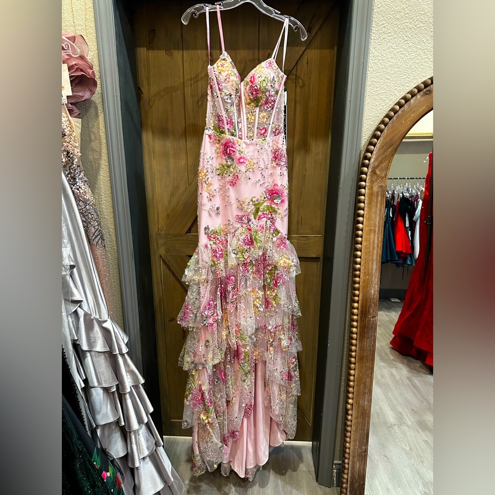NEW Pink Jovani Prom Dress Size 4